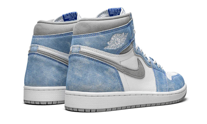 Air Jordan 1 High Hyper Royal