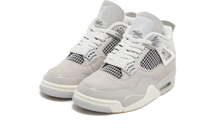 Air Jordan 4 Frozen Moments