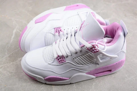 Air Jordan 4 Pink Oreo