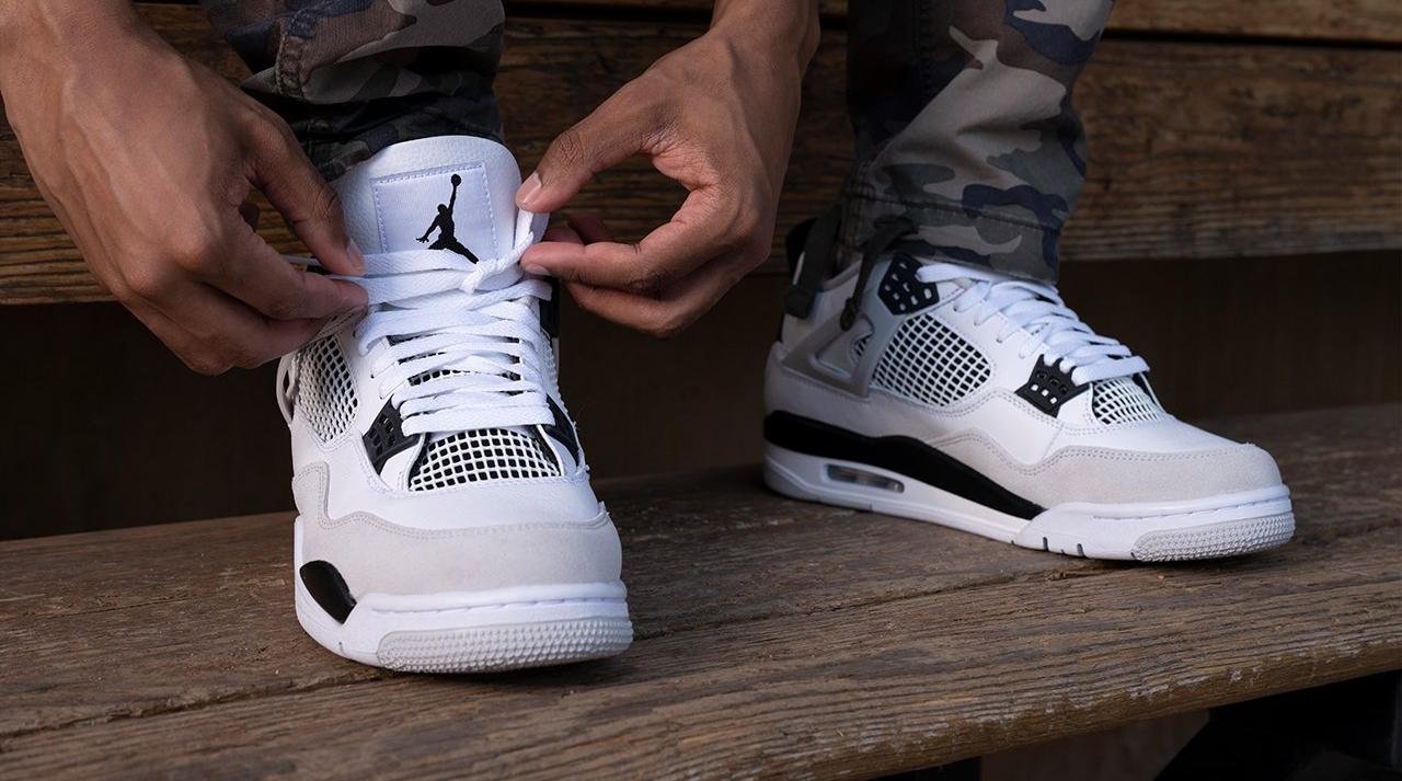 Air Jordan 4: The Sneaker That Changed the Game – MasterySneakers