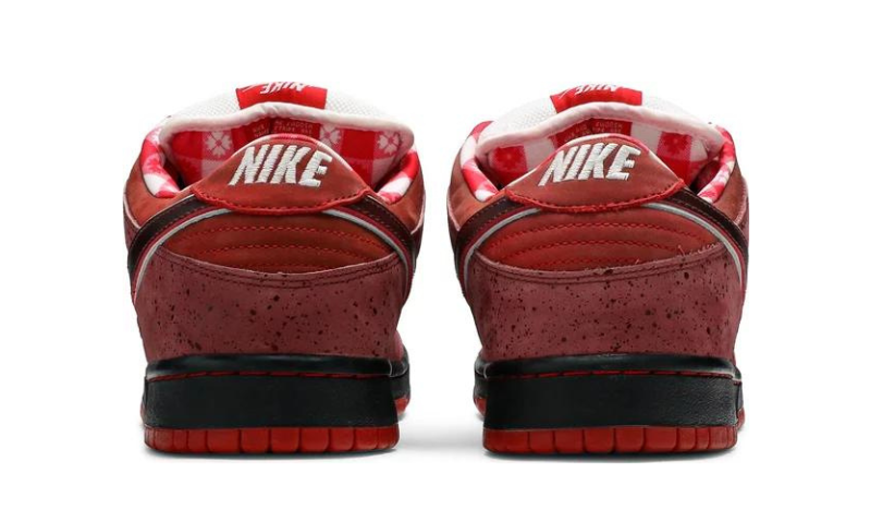 Nike SB Dunk Red Lobsters