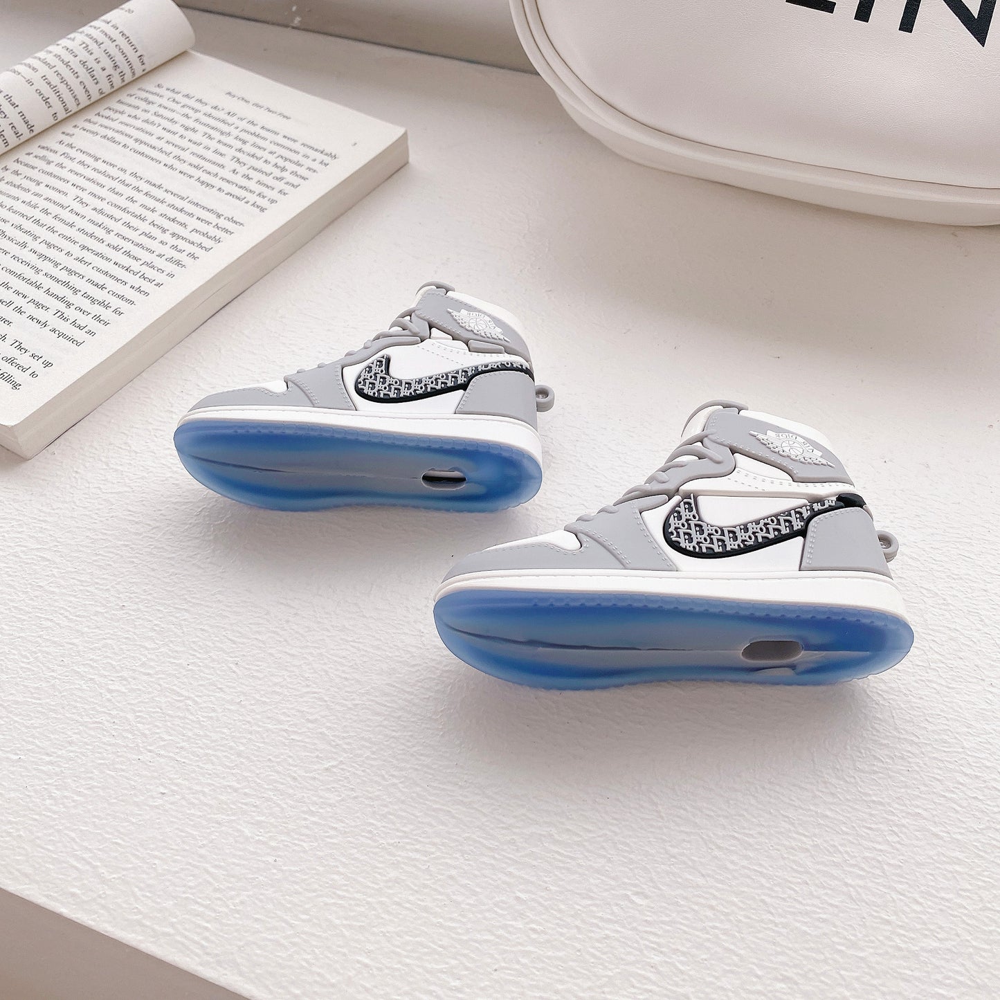 Air Jordan Dior AirPods Protective Cover