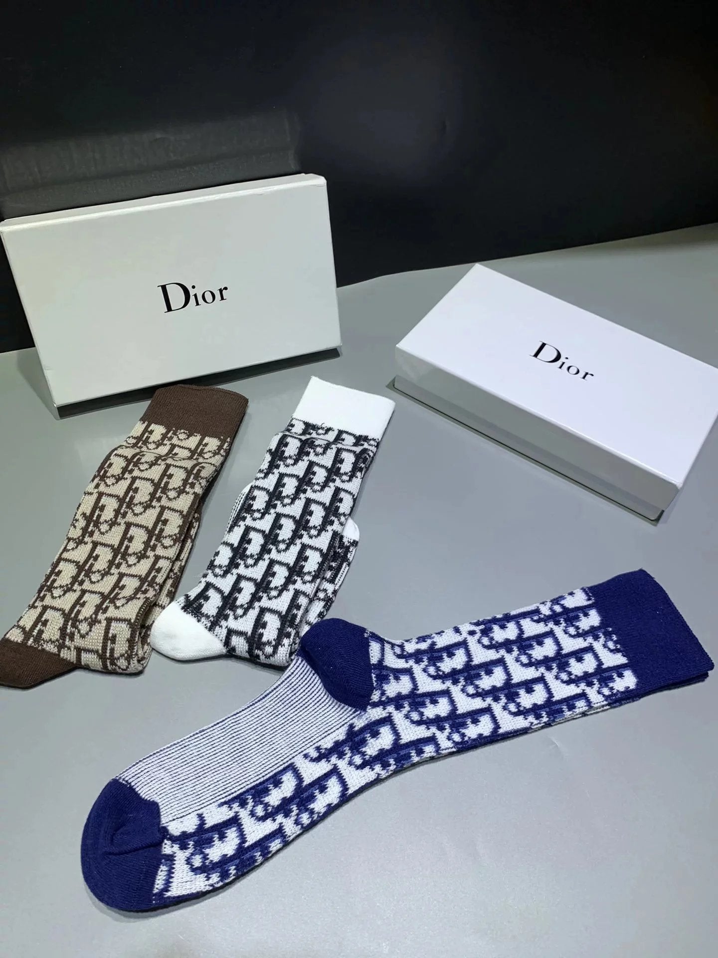 Dior Socks – MasterySneakers